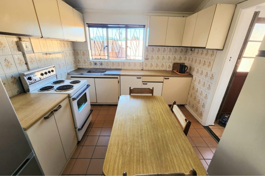 3 Bedroom Property for Sale in Ruyterwacht Western Cape